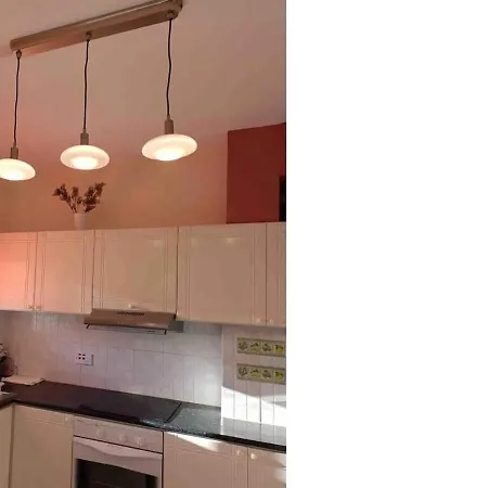 With A Luxurious Location Near The Sea *